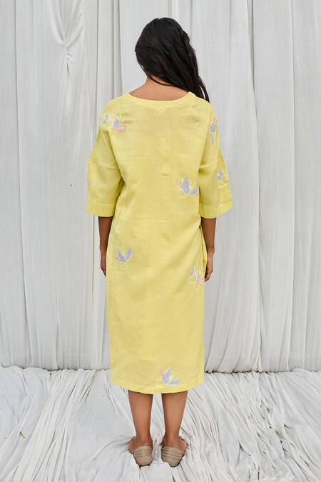 Shop Ayaka Yellow Cotton Embroidery V-neck Floral Applique Dress at Aza Fashions Shop_Ayaka_Yellow Cotton Embroidery V-neck Floral Applique Dress _at_Aza_Fashions