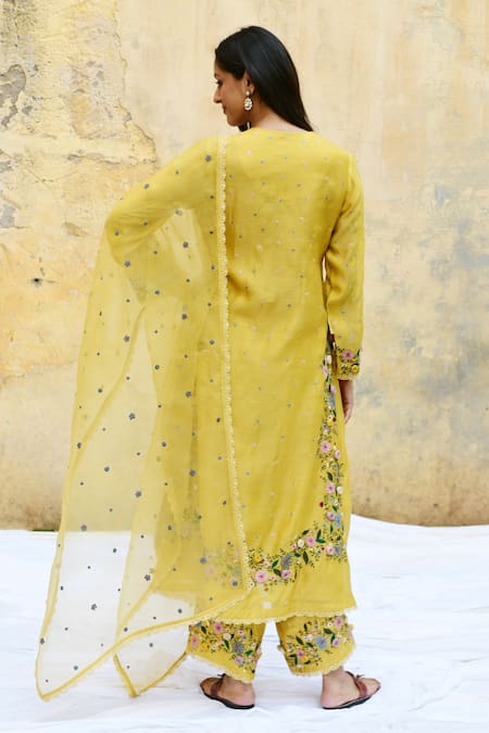 Shop_Label Niti Bothra_Yellow Silk, Bamboo Embroidery, Lace Split V-neck Blooming Flower Kurta Set _at_Aza_Fashions