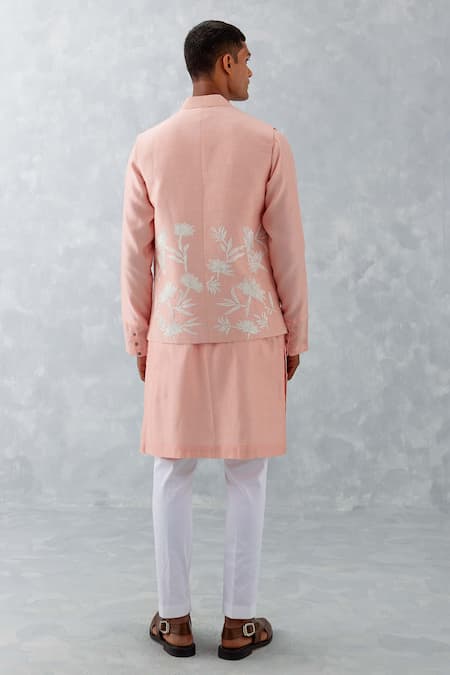 Devnaagri Flower Lace Embroidered Bundi Set 