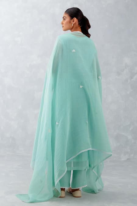 Shop Devnaagri Blue Chanderi, Silk Embroidery, Cut Work, Lace Plunge Thread Gathered Kurta Set at Aza Fashions Shop_Devnaagri_Blue Chanderi, Silk Embroidery, Cut Work, Lace Plunge Thread Gathered Kurta Set _at_Aza_Fashions