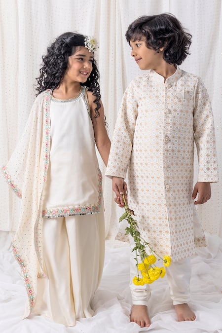 Chotibuti Sequin Embroidered Sherwani Set 