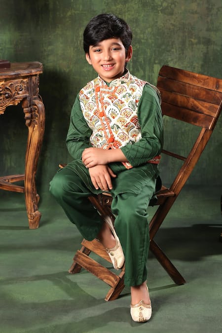 Shop Littlecheer Green Satin, Viscose, Gota Patti, Printed Nehru Jacket Kurta Set at Aza Fashions Shop_Littlecheer_Green Satin, Viscose, Gota Patti, Printed Nehru Jacket Kurta Set _at_Aza_Fashions