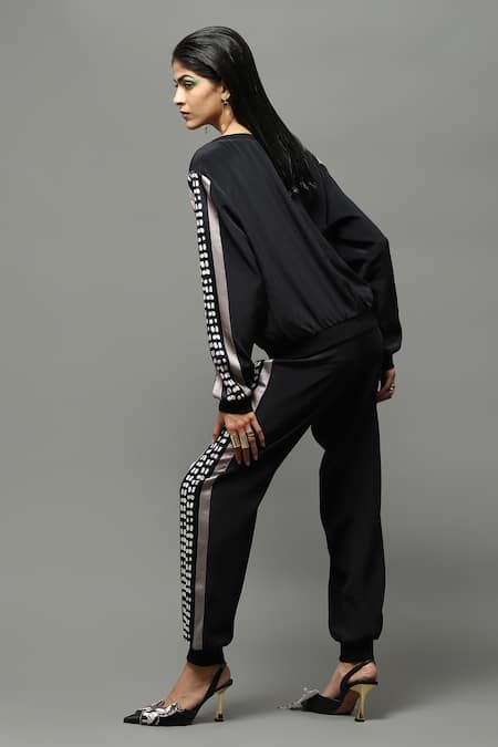 AK-OK Black Abstract Pattern Sweatshirt & Joggers Set