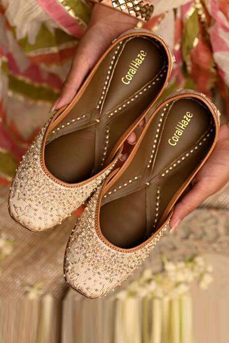 Shop Coral Haze Ivory Embroidered Ellie Juttis at Aza Fashions Shop_Coral Haze_Ivory Embroidered Ellie Juttis_at_Aza_Fashions