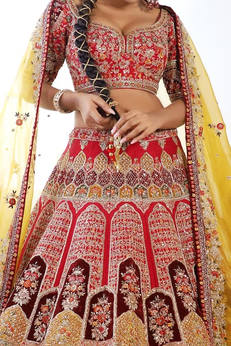 Pallavi Poddar Minar Zardozi Embroidered Bridal Lehenga Set 