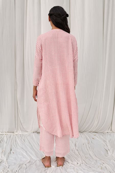 Shop Ayaka Pink Cotton Embroidery Round Neck Hand Block Print Tunic at Aza Fashions Shop_Ayaka_Pink Cotton Embroidery Round Neck Hand Block Print Tunic _at_Aza_Fashions