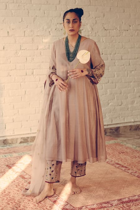 Shop_Sarang Kaur_Grey Organza Crystal Embroidered Stole _at_Aza_Fashions