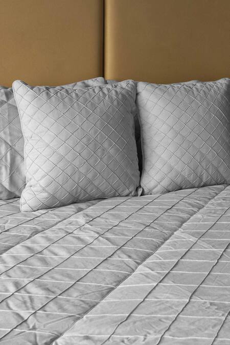 Shop H2h Grey Linen Embroidered Felipe Diamond Pattern Bedcover Set at Aza Fashions Shop_H2h_Grey Linen Embroidered Felipe Diamond Pattern Bedcover Set_at_Aza_Fashions
