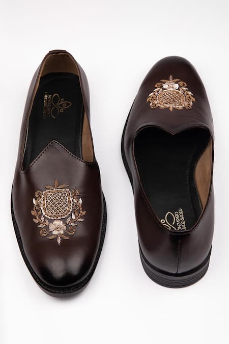 Shop_Schon Zapato_Brown Moj Mohey Embroidered Juttis  _at_Aza_Fashions