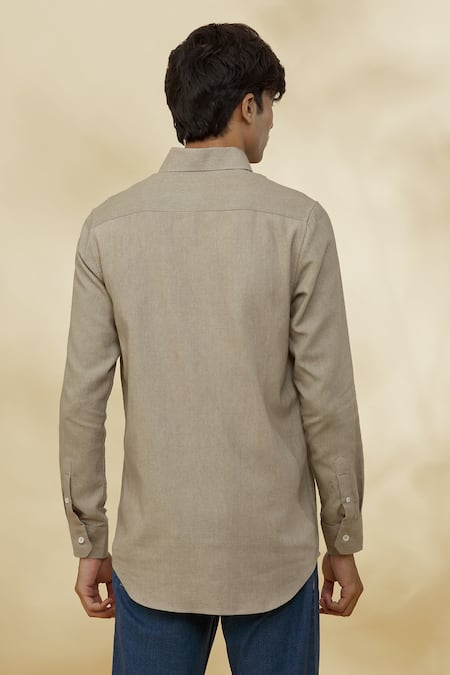 The MeN'S Kompany Placement Embroidered Shirt 