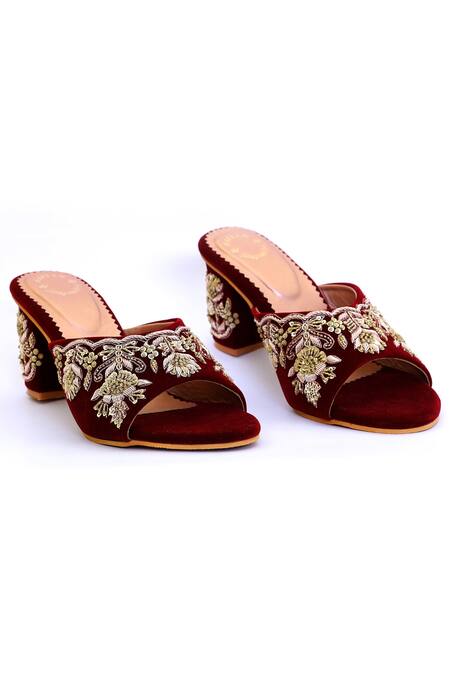 Shiveen Shiveen_Maroon Embellished Tapta Velvet Round Toe Heels _at_Aza_Fashions