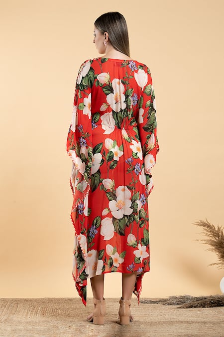 Shop Divi By Sonal Khandelwal Red Bamboo V-neck Wild Rose Print Kaftan at Aza Fashions Shop_Divi By Sonal Khandelwal_Red Bamboo V-neck Wild Rose Print Kaftan _at_Aza_Fashions