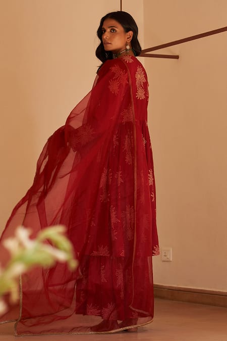 Shop Rekha Agra Red Chanderi Embroidery, Gota Patti V-neck Printed Anarkali Flared Pant Set at Aza Fashions Shop_Rekha Agra_Red Chanderi Embroidery, Gota Patti V-neck Printed Anarkali Flared Pant Set _at_Aza_Fashions
