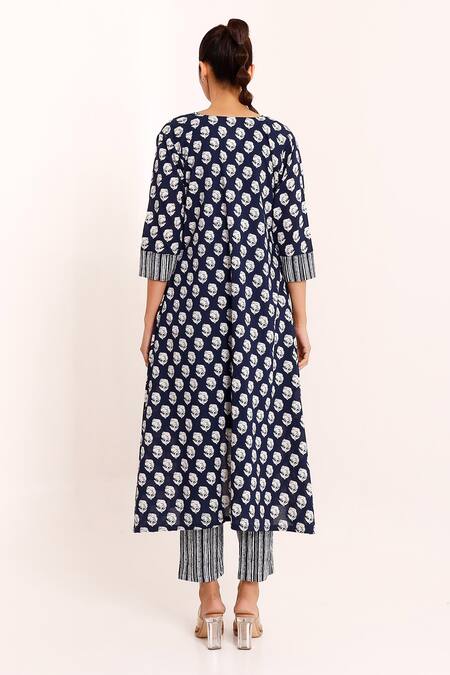 Shop Pheeta Blue Cotton Printed Striped Round Jacket Kurta Set at Aza Fashions Shop_Pheeta_Blue Cotton Printed Striped Round Jacket Kurta Set _at_Aza_Fashions