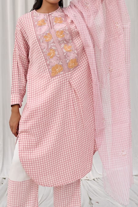 Ayaka Checkered Hand Block Print Dupatta 