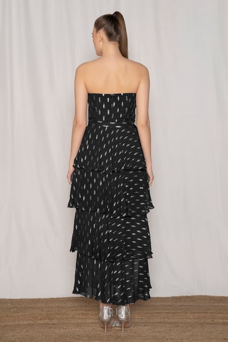 Shop Amrta By Guneet Kondal Black Viscose, Georgette Metallic Thread, Embroidered Tube Top And Wrap Skirt Set at Aza Fashions Shop_Amrta By Guneet Kondal_Black Viscose, Georgette Metallic Thread, Embroidered Tube Top And Wrap Skirt Set _at_Aza_Fashions