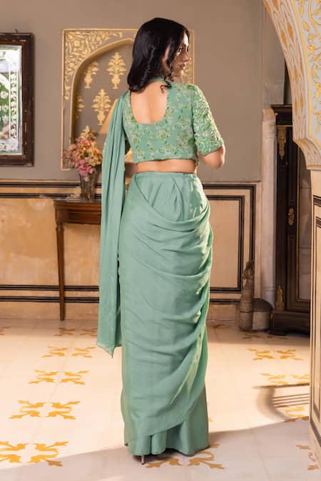 Shop Suruchi Parakh Green Georgette Embroidery Round Neck Pre-draped Saree With Blouse at Aza Fashions Shop_Suruchi Parakh_Green Georgette Embroidery Round Neck Pre-draped Saree With Blouse _at_Aza_Fashions