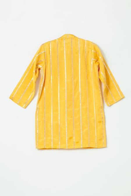 Shop Shruti Jalan Yellow Crepe, Cotton Embroidery Mandarin Collar Kurta at Aza Fashions Shop_Shruti Jalan_Yellow Crepe, Cotton Embroidery Mandarin Collar Kurta _at_Aza_Fashions