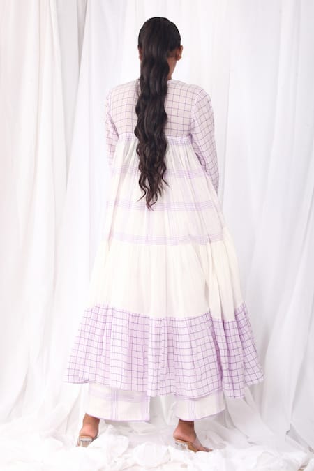 Shop Khat White Handloom , Round Checkered Pattern Gathered Kurta Pant Set at Aza Fashions Shop_Khat_White Handloom , Round Checkered Pattern Gathered Kurta Pant Set _at_Aza_Fashions