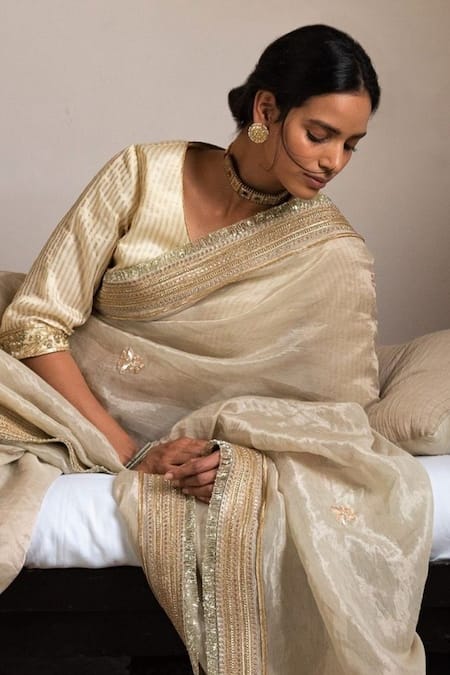 Shorshe Clothing Handloom Zari Embroidered Saree 