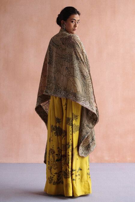 Shop Archana Jaju Yellow Silk Embroidery V-neck Tropical Hand Painted Cape Pant Set at Aza Fashions Shop_Archana Jaju_Yellow Silk Embroidery V-neck Tropical Hand Painted Cape Pant Set_at_Aza_Fashions