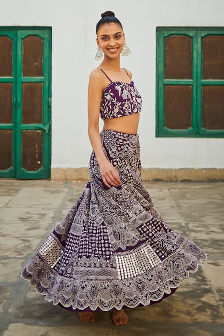 Shop Twenty Nine Purple Georgette Mirrors Sweetheart Neck Hand Embroidered Bustier at Aza Fashions Shop_Twenty Nine_Purple Georgette Mirrors Sweetheart Neck Hand Embroidered Bustier _at_Aza_Fashions