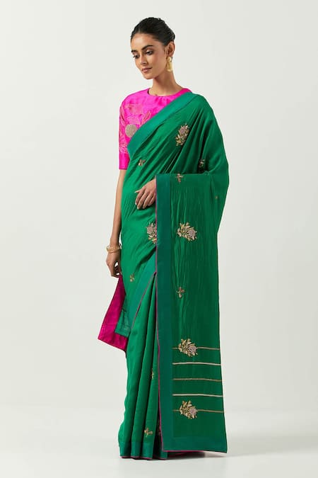 Shop_Label Earthen_Green Chiffon Embroidery Round Neck Suraiya Saree With Blouse _at_Aza_Fashions
