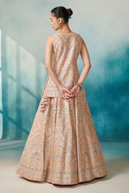 Shop SUHINO Peach Silk, Organza Gota Patti, Embroidery Round Neck Jacket With Lehenga Set at Aza Fashions Shop_SUHINO_Peach Silk, Organza Gota Patti, Embroidery Round Neck Jacket With Lehenga Set _at_Aza_Fashions