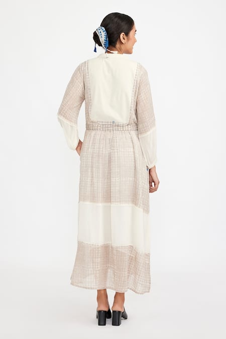 Shop JAYATI GOENKA White , Satin Embroidery Mandarin Checkered Hand Block Print Dress at Aza Fashions Shop_JAYATI GOENKA_White , Satin Embroidery Mandarin Checkered Hand Block Print Dress _at_Aza_Fashions