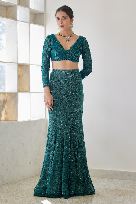 Shop_Mishru_Green Tulle Embroidery, Sequins V-neck Daria Gitch Mermaid Lehenga Set _at_Aza_Fashions
