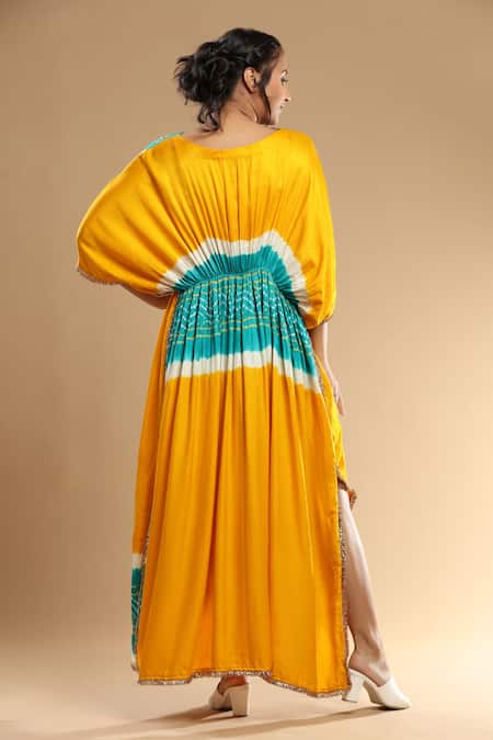 Etasha By Asha Jain Embroidered Bandhani Kaftan 
