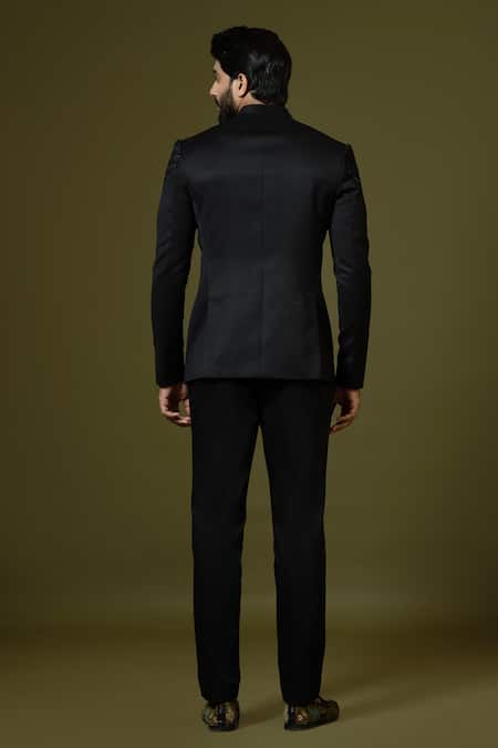 PAARSH Cut Dana Embroidered Bandhagala Set 