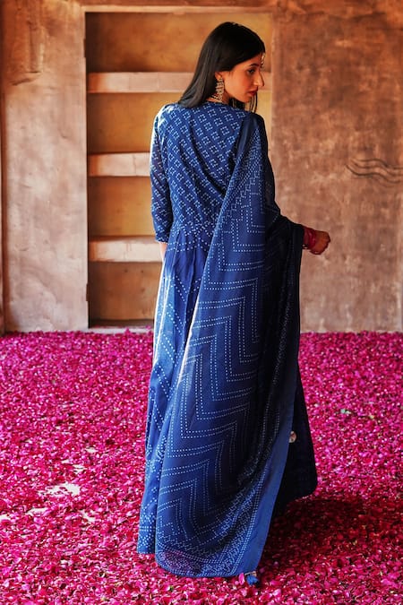 Karaj Jaipur_Blue Anarkali And Dupatta Chanderi Bandhani Pattern U Neck Set _Online_at_Aza_Fashions