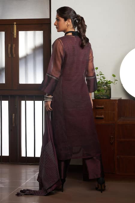 Bodhi Tree Striped Sheer Sleeve Kurta Set 