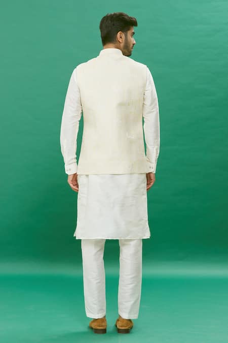 Shop Rng Safawala Yellow Jacquard, Silk Embroidery Floral Nehru Jacket And Kurta Set at Aza Fashions Shop_Rng Safawala_Yellow Jacquard, Silk Embroidery Floral Nehru Jacket And Kurta Set _at_Aza_Fashions