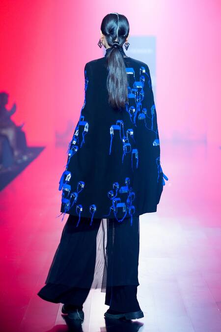 Shop Shahin Mannan Black Crepe Bell Bottom Pant at Aza Fashions Shop_Shahin Mannan_Black Crepe Bell Bottom Pant _at_Aza_Fashions