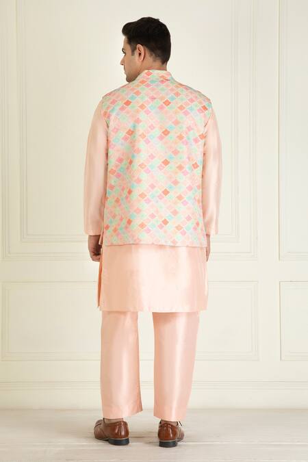 Priyanka Jain Peach Moroccan Pattern Bundi Set 