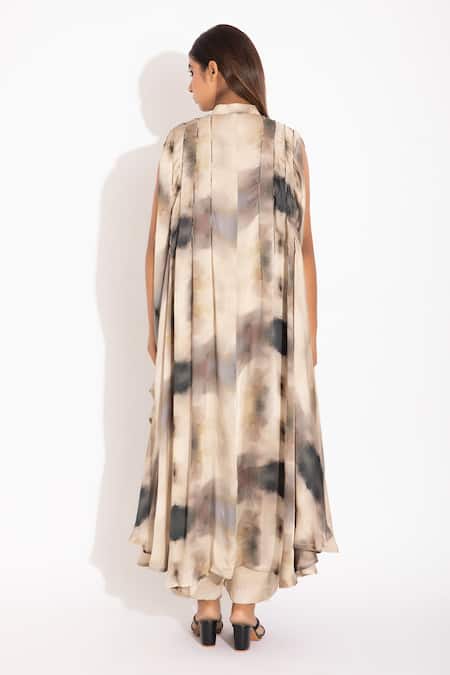 Studio Surbhi Digital Print Shrug 