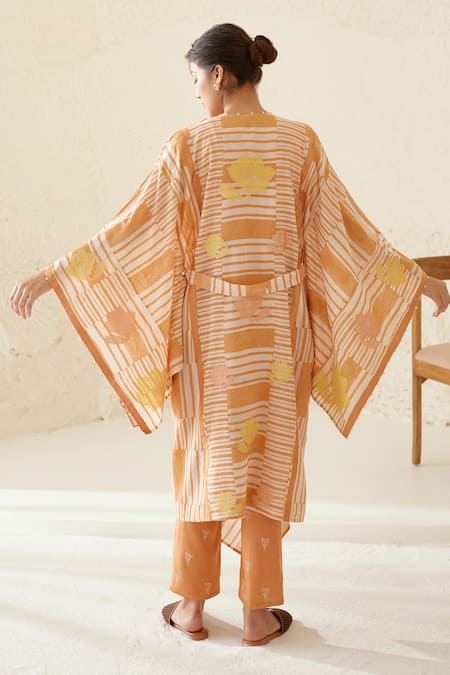 Cotton And Clay Chanderi Printed Kimono Trouser Set 