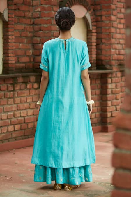 Vashisht Guru Dutt Layered Tunic & Tulip Pant Set 