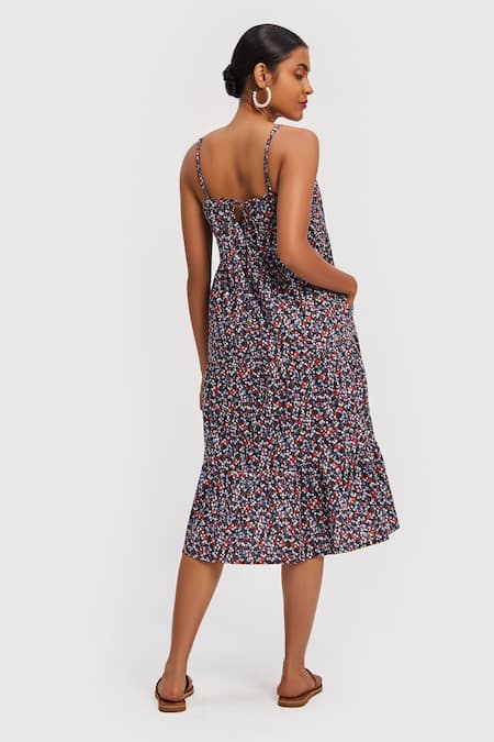 Shop Reistor Purple Poplin Geometric V Neck Multi Mayhem Printed Dress at Aza Fashions Shop_Reistor_Purple Poplin Geometric V Neck Multi Mayhem Printed Dress _at_Aza_Fashions