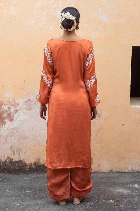 Shop_Avaasya Jaipur_Orange Cotton, Silk Embroidery Split V-neck Paisley Kurta And Flared Pant Set _at_Aza_Fashions