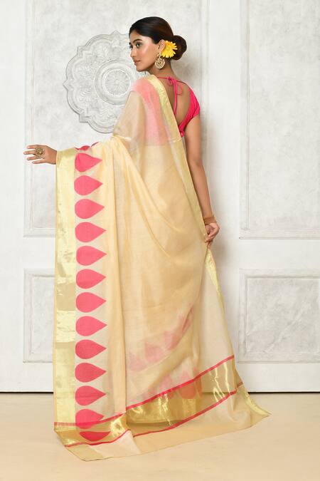 Shop_Samyukta Singhania_Off White Cotton, Silk Embroidery Petal Border Woven Saree _at_Aza_Fashions