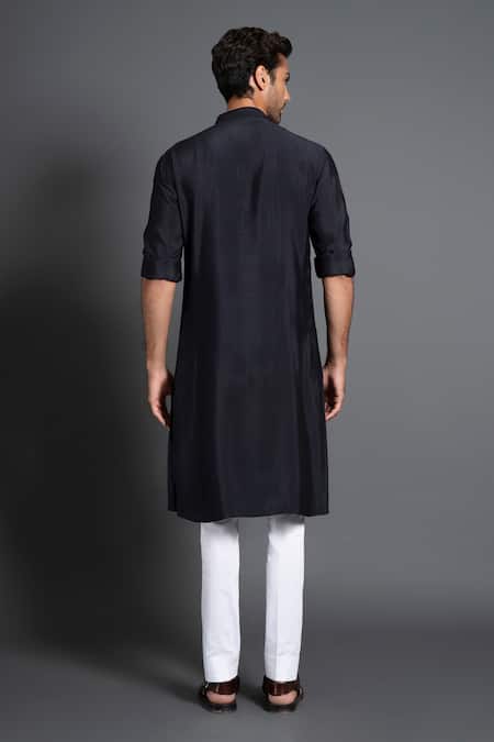 Shop Raghavendra Rathore Jodhpur Black Silk Embroidery Pintuck And Kantha Work Kurta at Aza Fashions Shop_Raghavendra Rathore Jodhpur_Black Silk Embroidery Pintuck And Kantha Work Kurta _at_Aza_Fashions