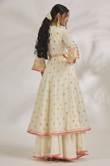 Gopi Vaid Heer Thread Embroidered Jacket Kurta With Skirt 