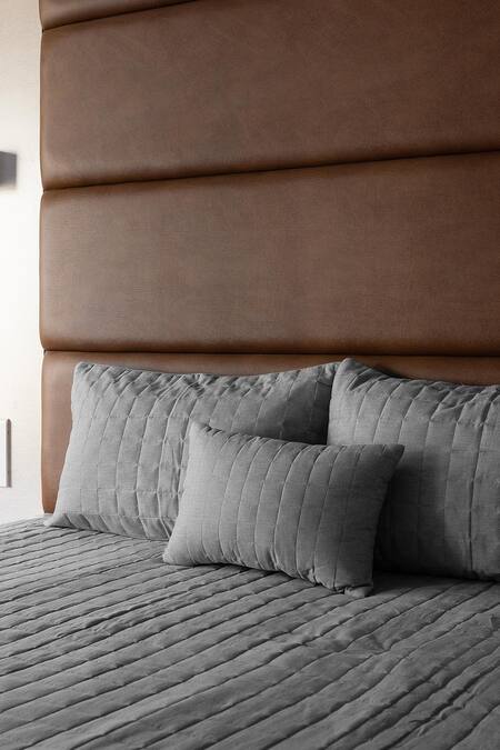 Shop H2h Grey Linen Embroidered Felipe Chequered Pattern Bedcover Set at Aza Fashions Shop_H2h_Grey Linen Embroidered Felipe Chequered Pattern Bedcover Set_at_Aza_Fashions