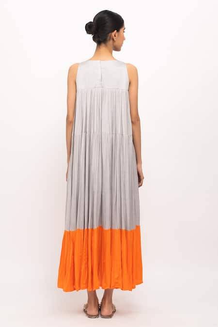 Shop_Neora By Nehal Chopra_Grey Lace Round Neck Tiered Gathered Dress _at_Aza_Fashions