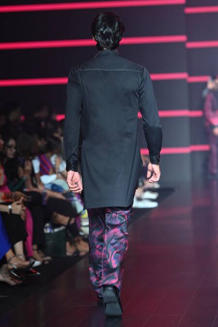 Dhruv Vaish Black Cotton Satin Asymmetric Hem Kurta 2