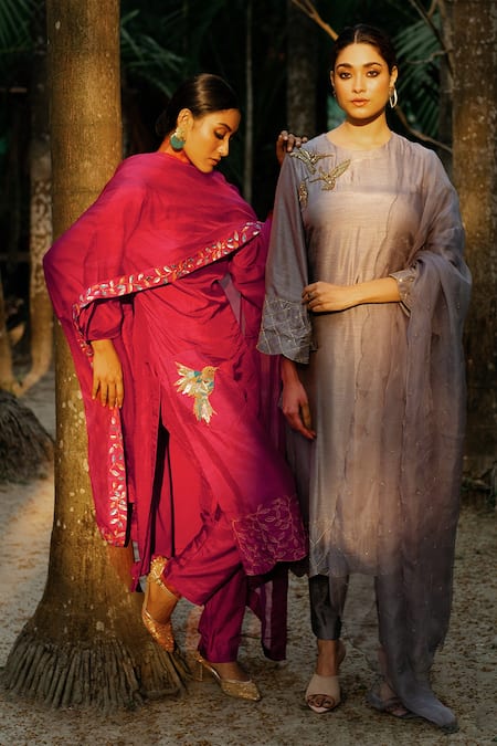 Label Shristi Chetani Hand Embroidered Kurta Set 