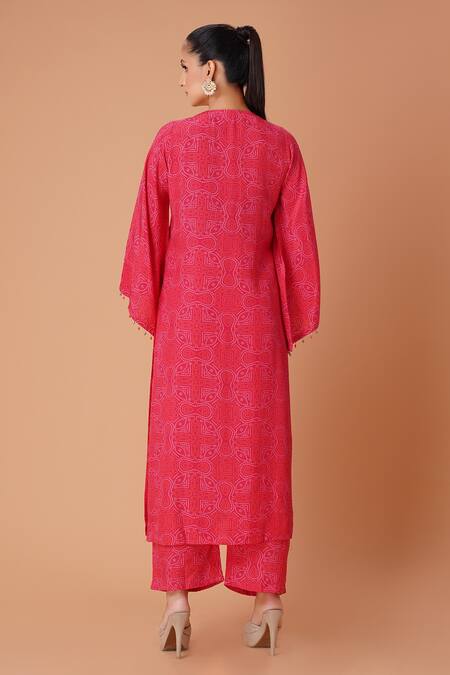 Shop_Amani_Pink Muslin Silk Patola V Neck Pattern Kurta And Pant Set_at_Aza_Fashions